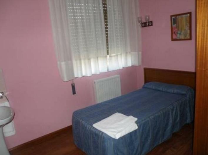 Hostal Ezequiel Los Arcos Exterior foto